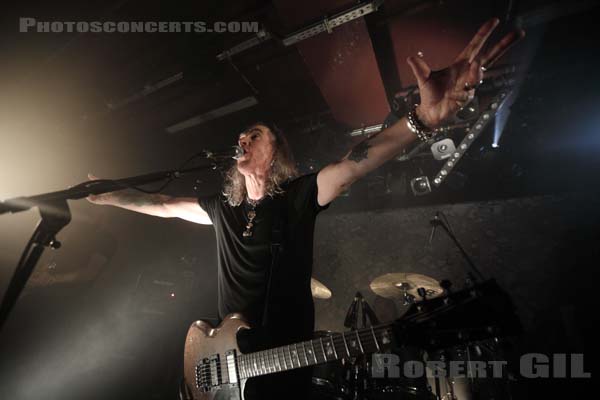 NEW MODEL ARMY - 2019-10-09 - PARIS - La Maroquinerie - 